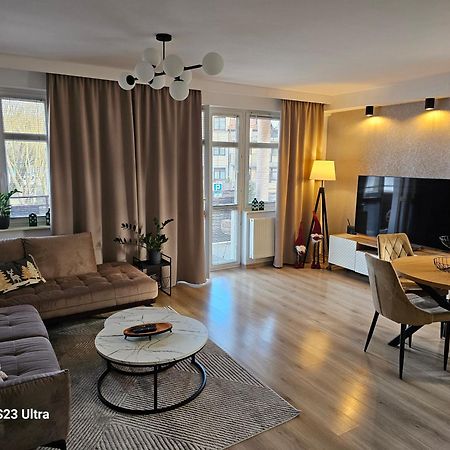Apartament W Centrum Z Widokiem Na Jeziorko Кентшин Экстерьер фото