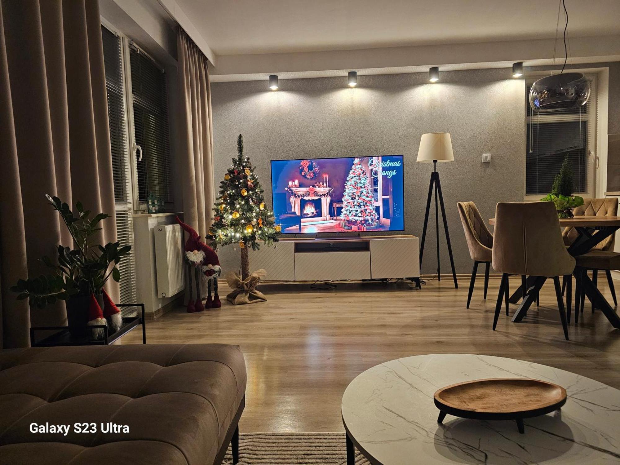Apartament W Centrum Z Widokiem Na Jeziorko Кентшин Экстерьер фото