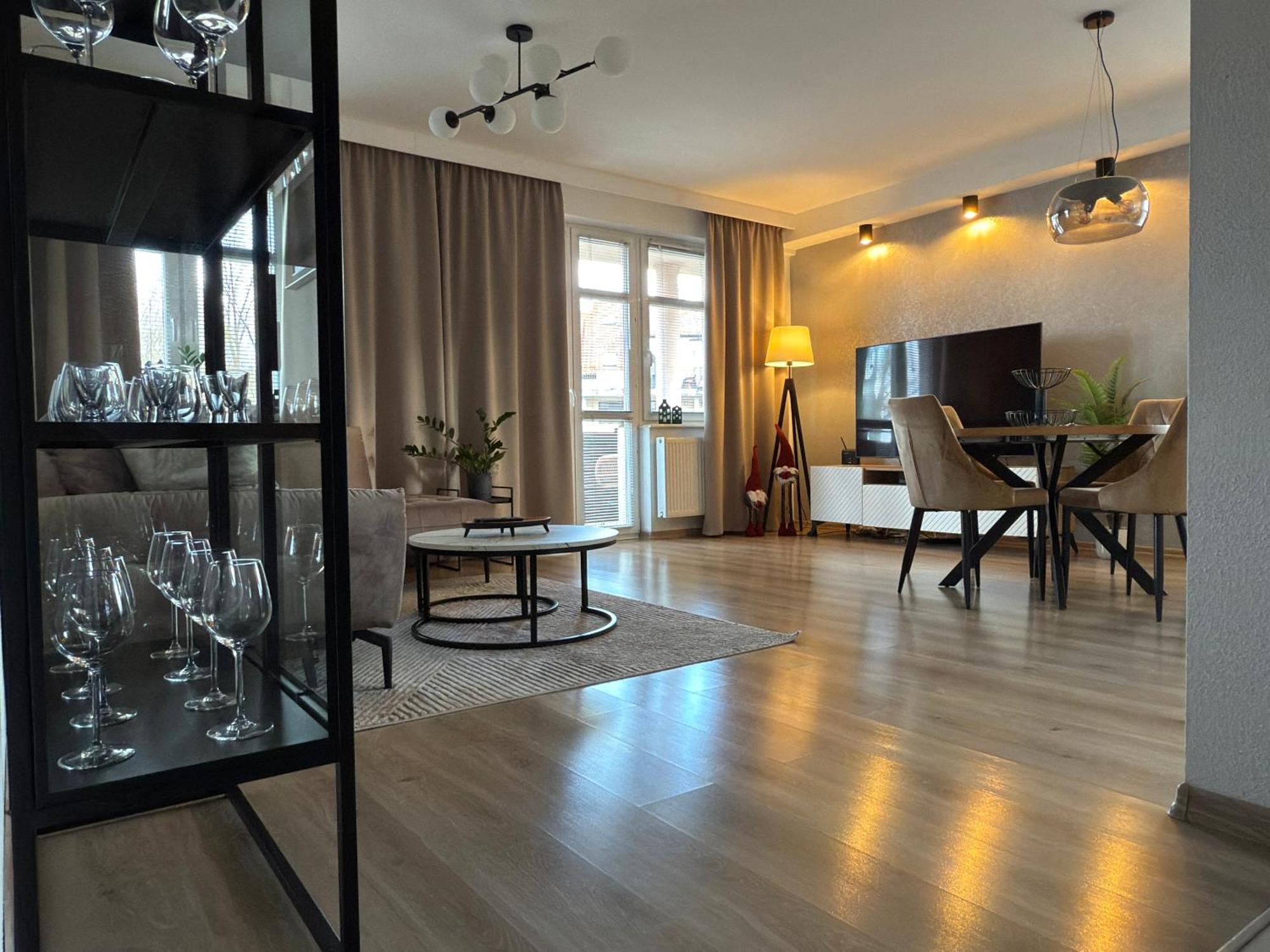 Apartament W Centrum Z Widokiem Na Jeziorko Кентшин Экстерьер фото